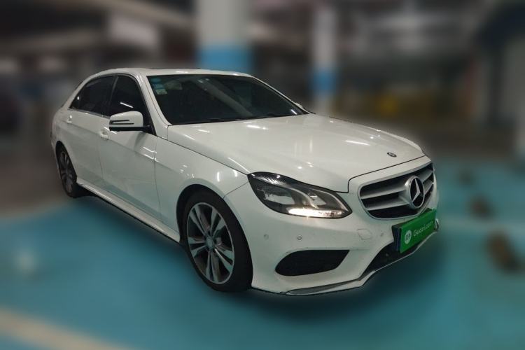 Used Mercedes-Benz E-Class 2015 E 260 L Sport Edition Front Right 45 Deg