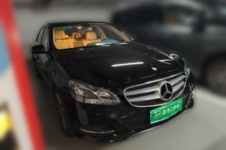 Used Mercedes-Benz E-Class 2015 Facelift E 180 L Front Right 45 Deg