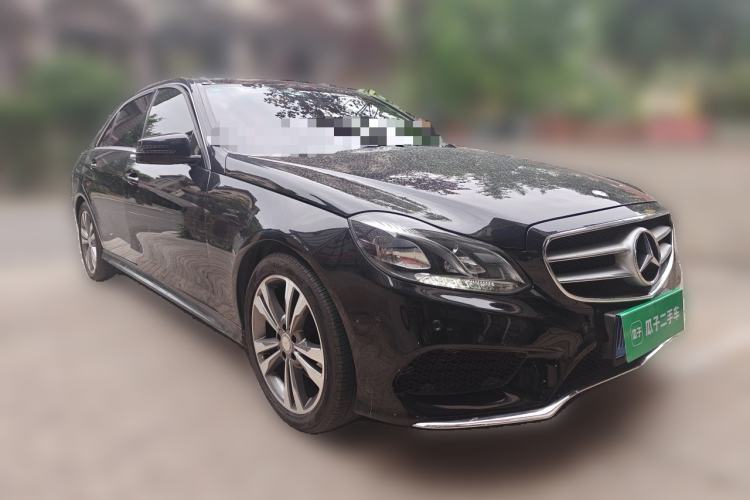 Used Mercedes-Benz E-Class 2015 Restyled E 260 L Sport Edition Front Right 45 Deg