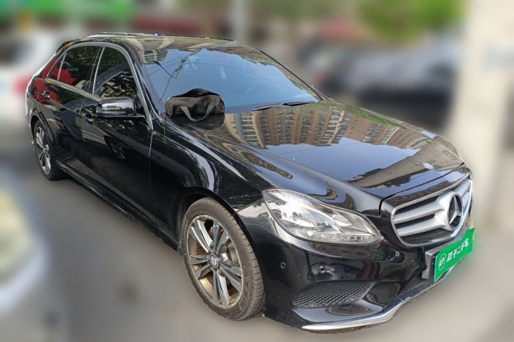 Used Mercedes-Benz E-Class 2015 E 200 L Sport Edition Front Right 45 Deg