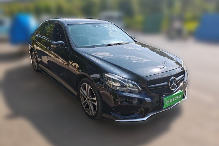 Used Mercedes-Benz E-Class 2015 E 320 L Sport 4MATIC Front Right 45 Deg