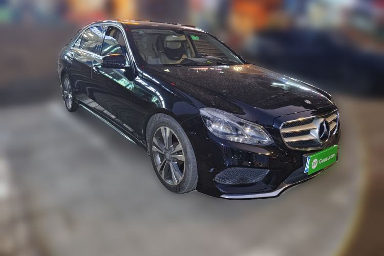 Used Mercedes-Benz E-Class 2015 E 260 L Sport Edition Front Right 45 Deg