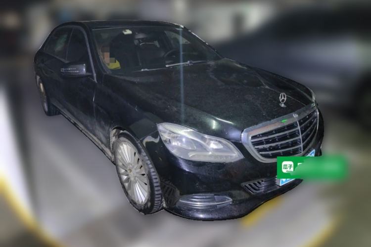 Used Mercedes-Benz E-Class 2015 E 200 L Front Right 45 Deg