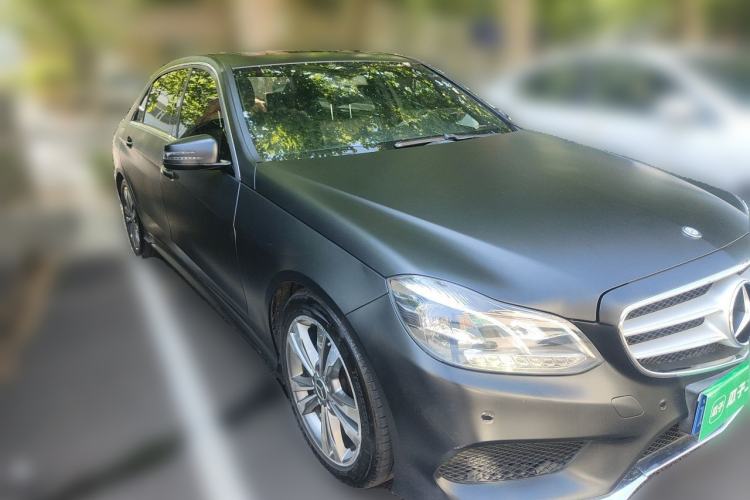 Used Mercedes-Benz E-Class 2015 E 200 L Sport Edition Front Right 45 Deg