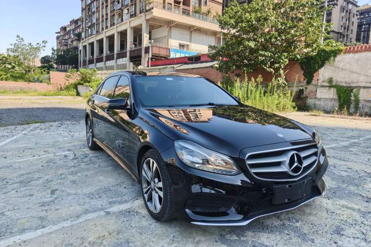 Used Mercedes-Benz E-Class 2015 Facelift E 200 L Sport Edition Front Right 45 Deg