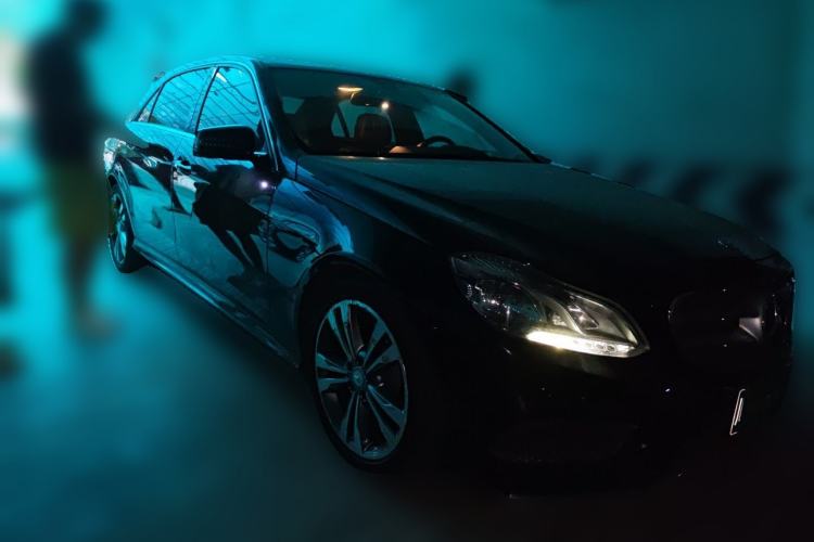 Used Mercedes-Benz E-Class 2015 E 260 L Sport Edition Front Right 45 Deg