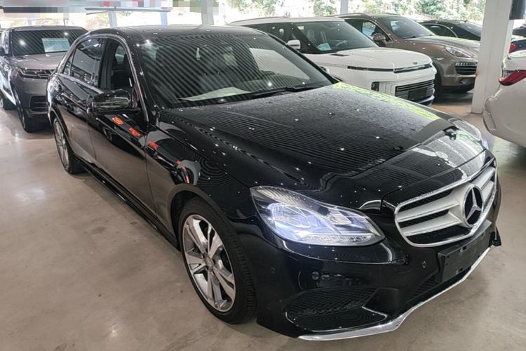 Used Mercedes-Benz E-Class 2015 E 320 L Sport 4MATIC Front Right 45 Deg