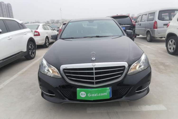 Used Mercedes-Benz E-Class 2015 Facelift E 200 L Front