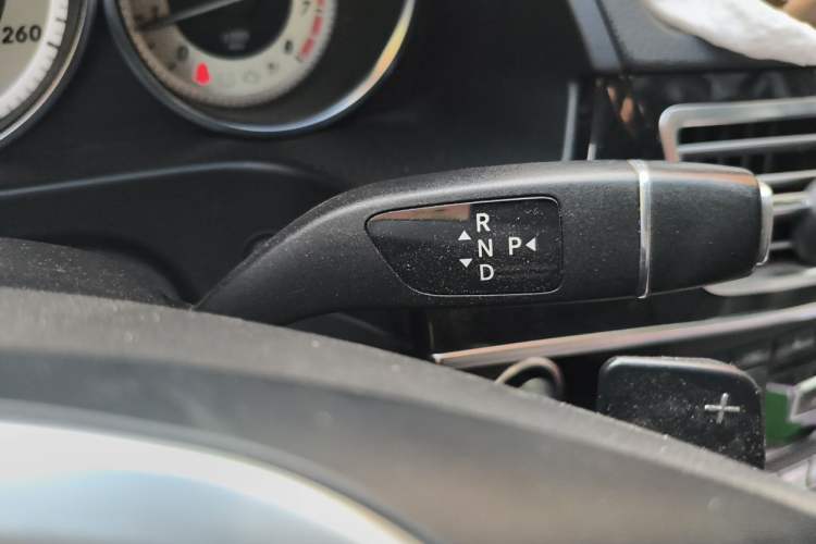 Used Mercedes-Benz E-Class 2015 Restyled E 260 L Sport Edition Gear Lever