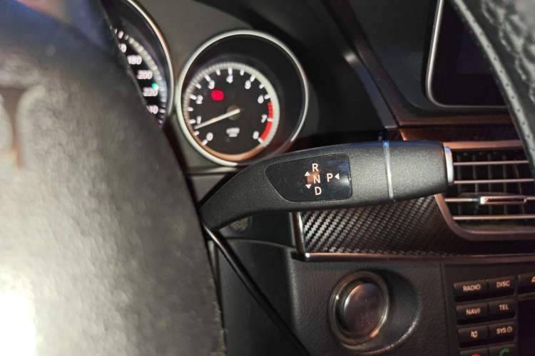 Used Mercedes-Benz E-Class 2015 E 200 L Gear Lever