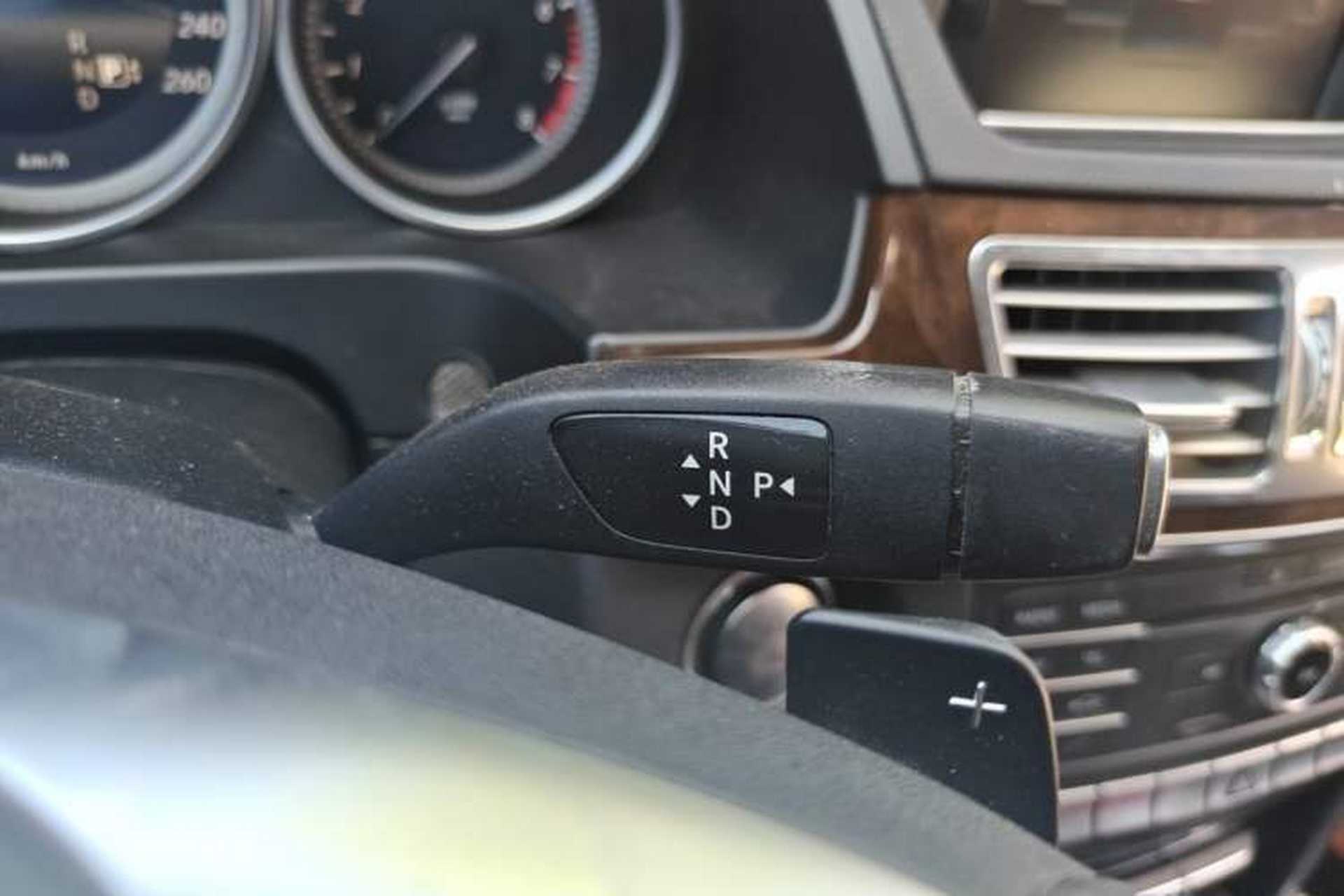 Used Mercedes-Benz E-Class 2015 Facelift E 200 L Gear Lever