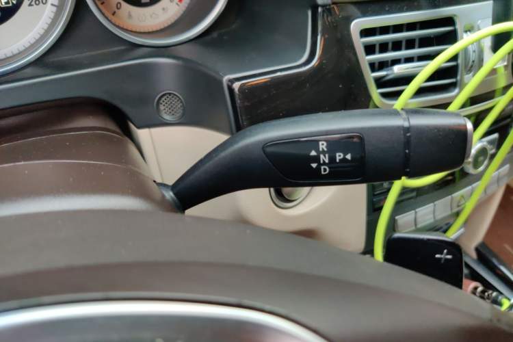 Used Mercedes-Benz E-Class 2015 Restyled E 260 L Sport Edition Gear Lever
