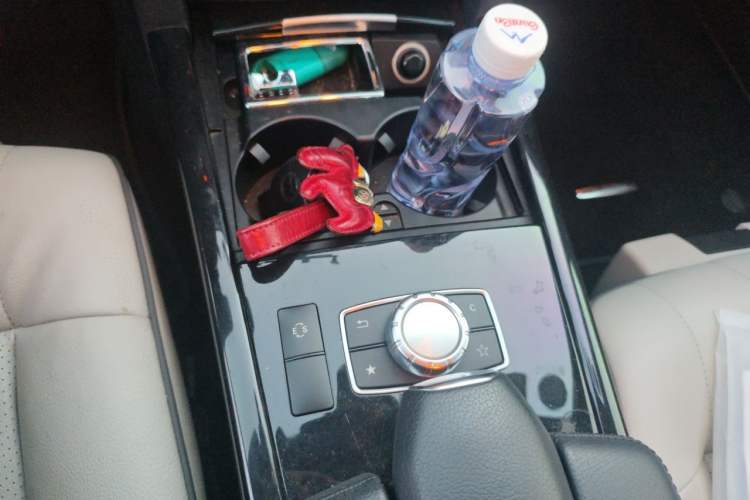 Used Mercedes-Benz E-Class 2015 E 260 L Sport Edition Gear Lever