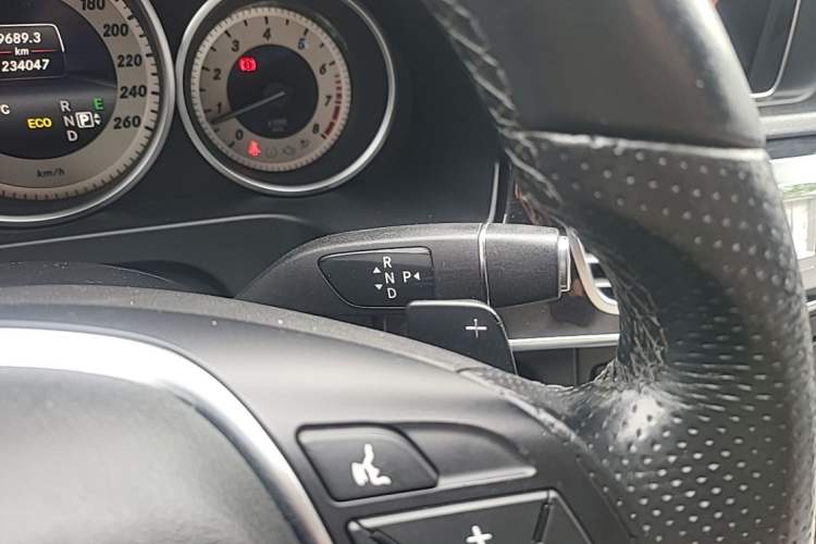 Used Mercedes-Benz E-Class 2015 E 260 L Sport Edition Gear Lever