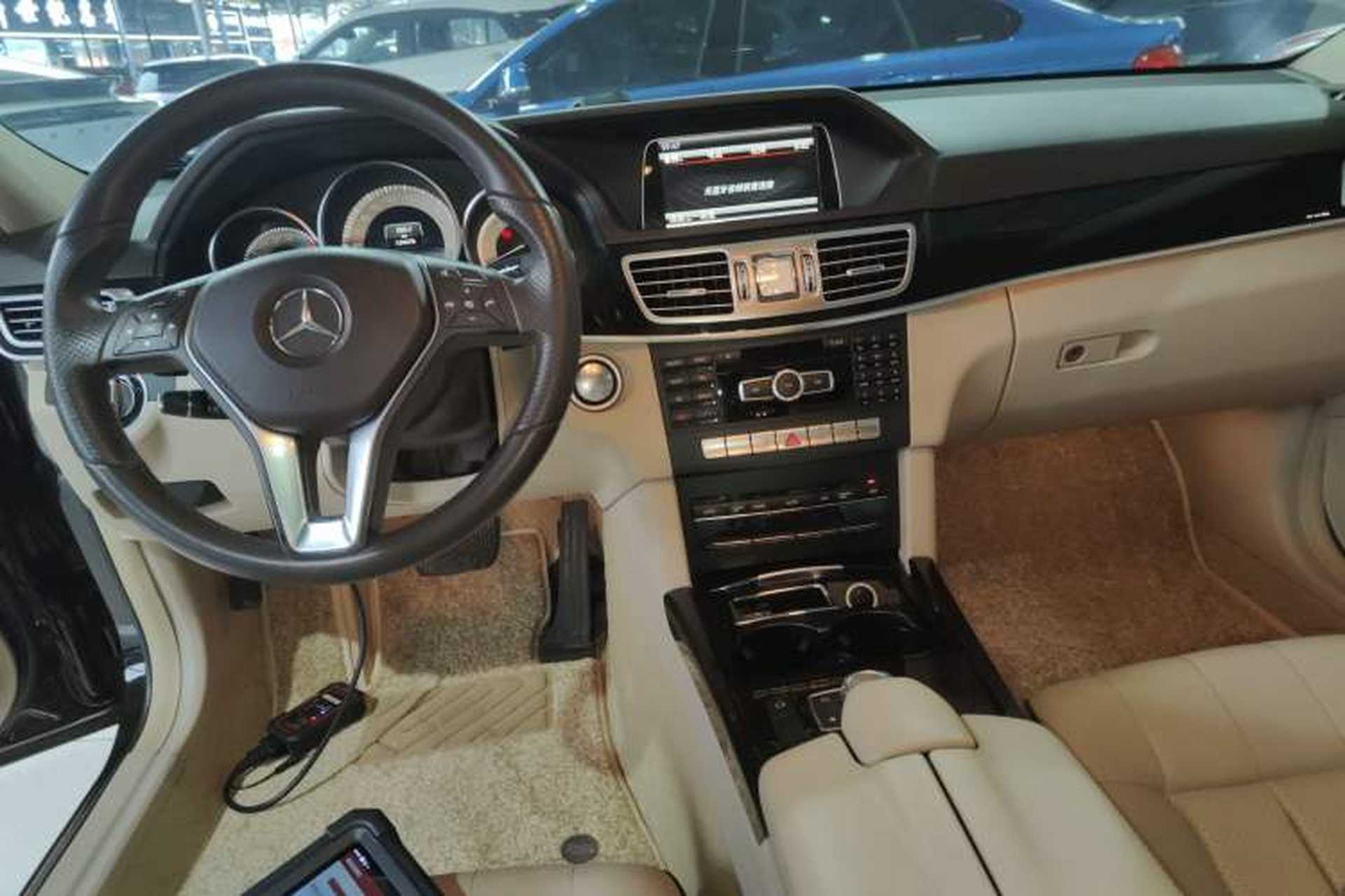Used Mercedes-Benz E-Class 2015 E 260 L Sport Edition Gear Lever