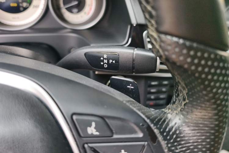 Used Mercedes-Benz E-Class 2015 E 260 L Sport Edition Gear Lever