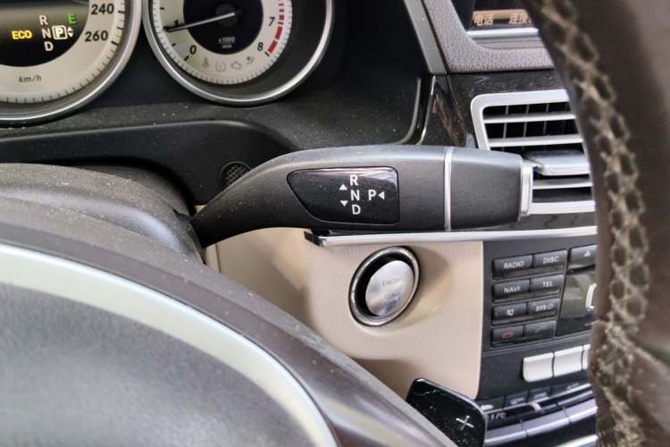 Used Mercedes-Benz E-Class 2015 E 260 L Sport Edition Gear Lever