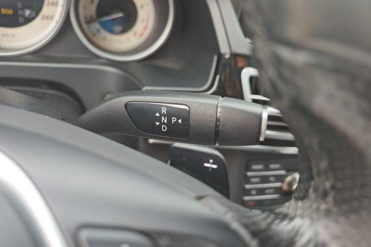 Used Mercedes-Benz E-Class 2015 E 260 L Sport Edition Gear Lever