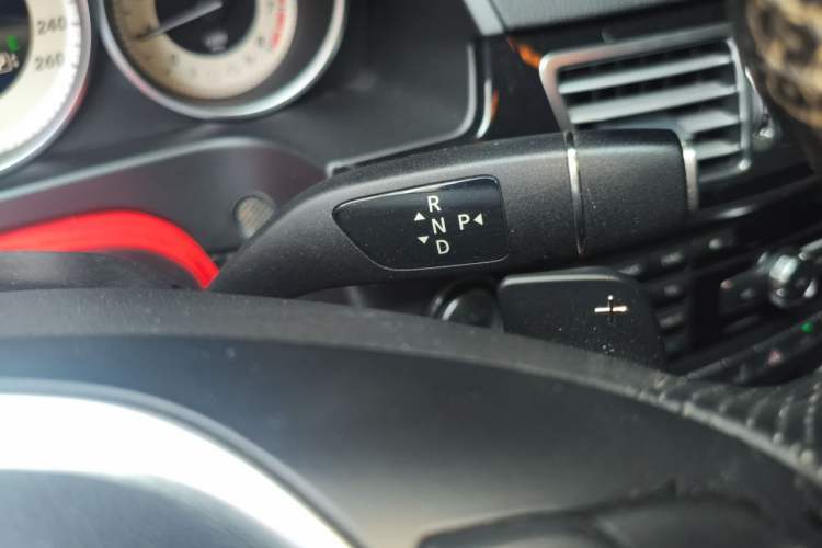 Used Mercedes-Benz E-Class 2015 E 260 L Sport & Fashion Model Gear Lever