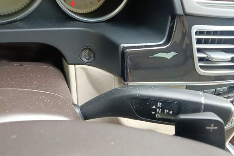 Used Mercedes-Benz E-Class 2015 E 320 L Sport Luxury Model Gear Lever
