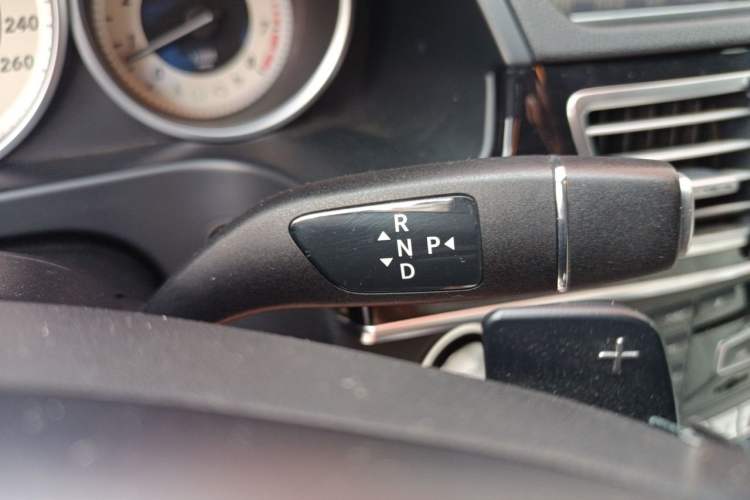 Used Mercedes-Benz E-Class 2015 E 260 L Sport Edition Gear Lever