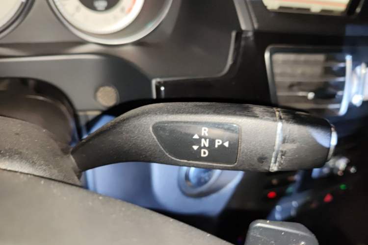Used Mercedes-Benz E-Class 2015 E 260 L Sport Edition Gear Lever