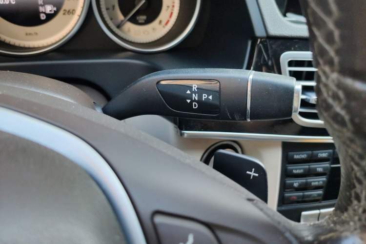 Used Mercedes-Benz E-Class 2015 E 260 L Sport Edition Gear Lever