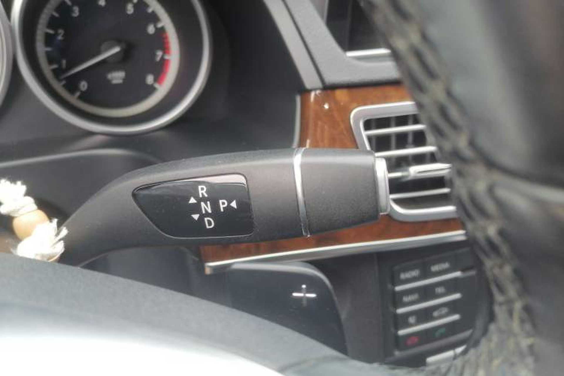 Used Mercedes-Benz E-Class 2015 Facelift E 200 L Gear Lever