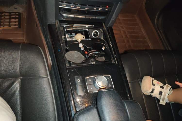 Used Mercedes-Benz E-Class 2015 E 260 L Sport Edition Gear Lever