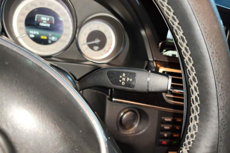 Used Mercedes-Benz E-Class 2015 E 260 L Sport Luxury Model Gear Lever