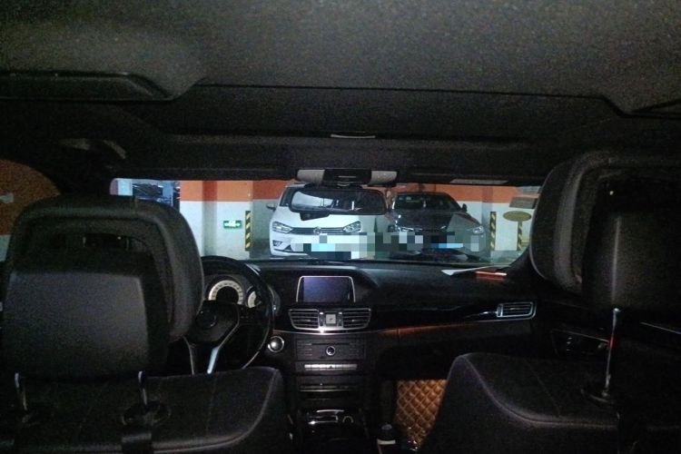 Used Mercedes-Benz E-Class 2015 Restyled E 260 L Sport Edition Headliner