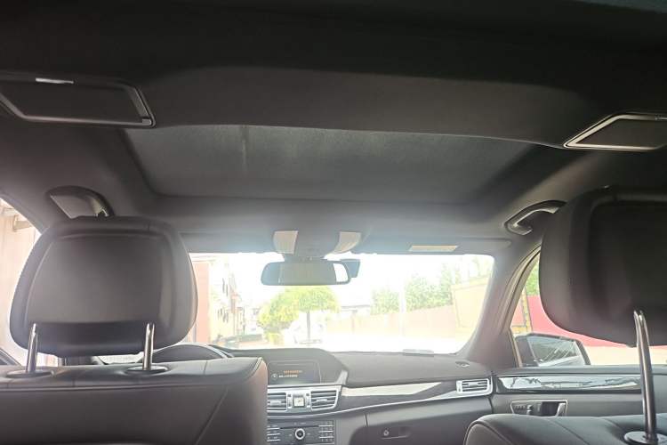 Used Mercedes-Benz E-Class 2015 Restyled E 260 L Sport Edition Headliner