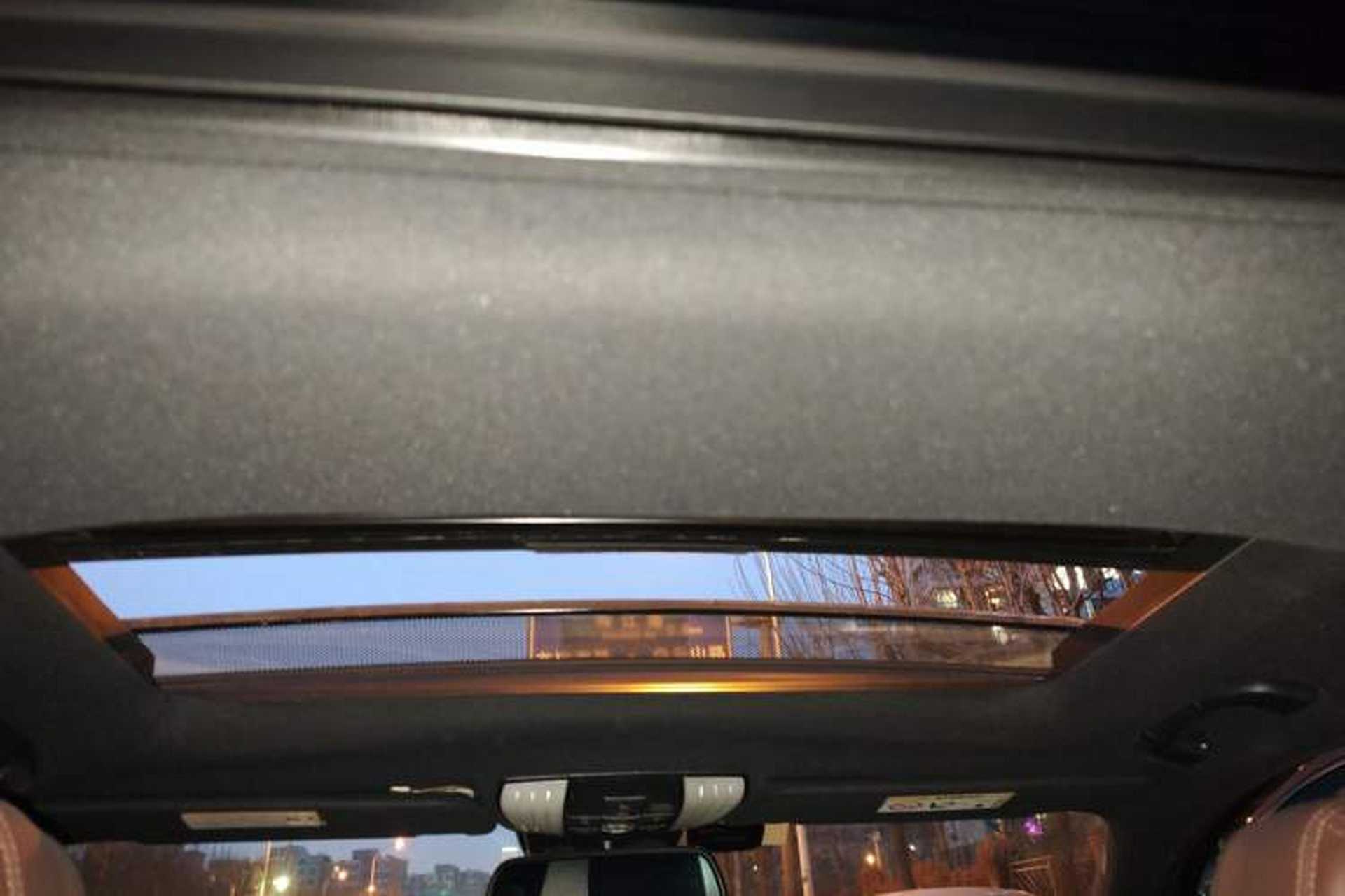 Used Mercedes-Benz E-Class 2015 Facelift E 260 L Luxury Edition Headliner