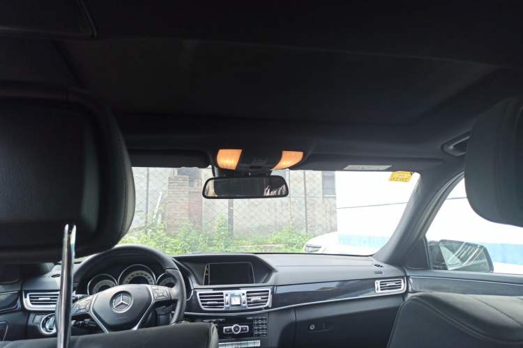 Used Mercedes-Benz E-Class 2015 E 320 L Sport Edition Headliner