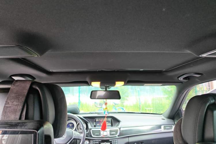Used Mercedes-Benz E-Class 2015 E 260 L Sport Edition Headliner