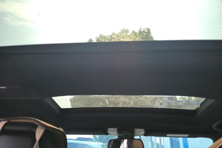 Used Mercedes-Benz E-Class 2015 Restyled E 260 L Sport Edition Headliner