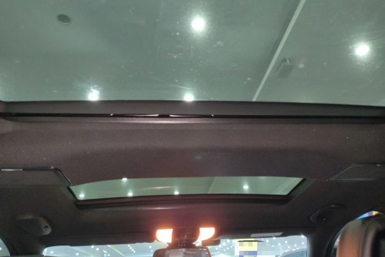 Used Mercedes-Benz E-Class 2015 E 200 L Headliner