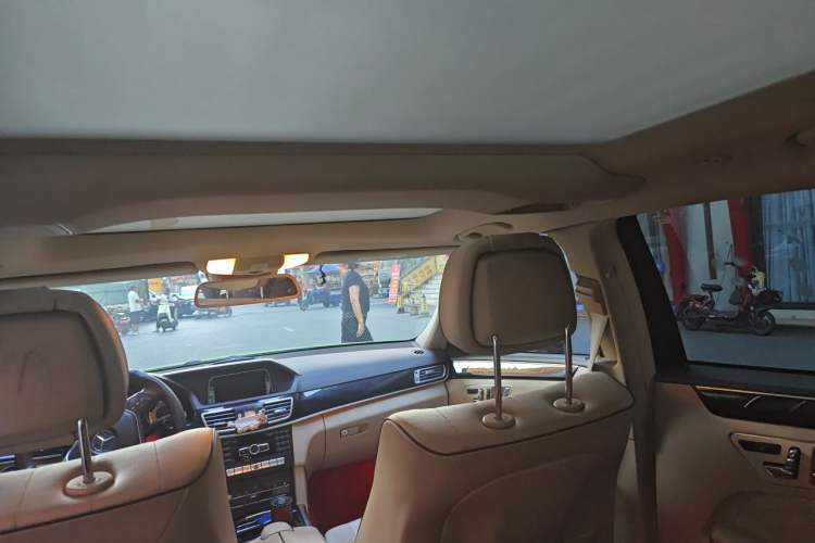 Used Mercedes-Benz E-Class 2015 Revised E 260 L Sporty and Stylish Edition Headliner