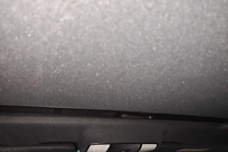 Used Mercedes-Benz E-Class 2015 E 200 L Headliner