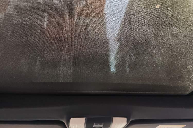 Used Mercedes-Benz E-Class 2015 E 320 L Sport 4MATIC Headliner