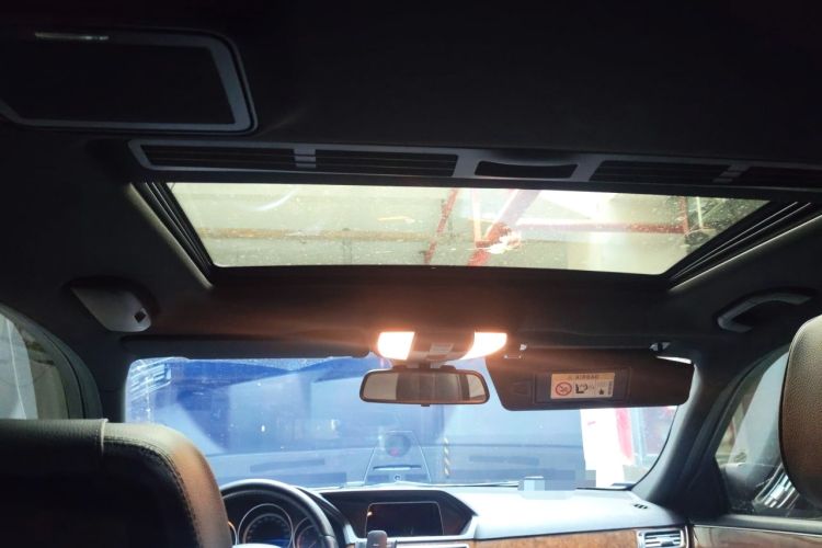 Used Mercedes-Benz E-Class 2015 E 200 L Headliner