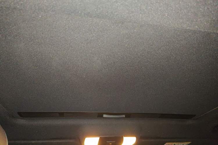 Used Mercedes-Benz E-Class 2015 Restyled E 260 L Sport Edition Headliner