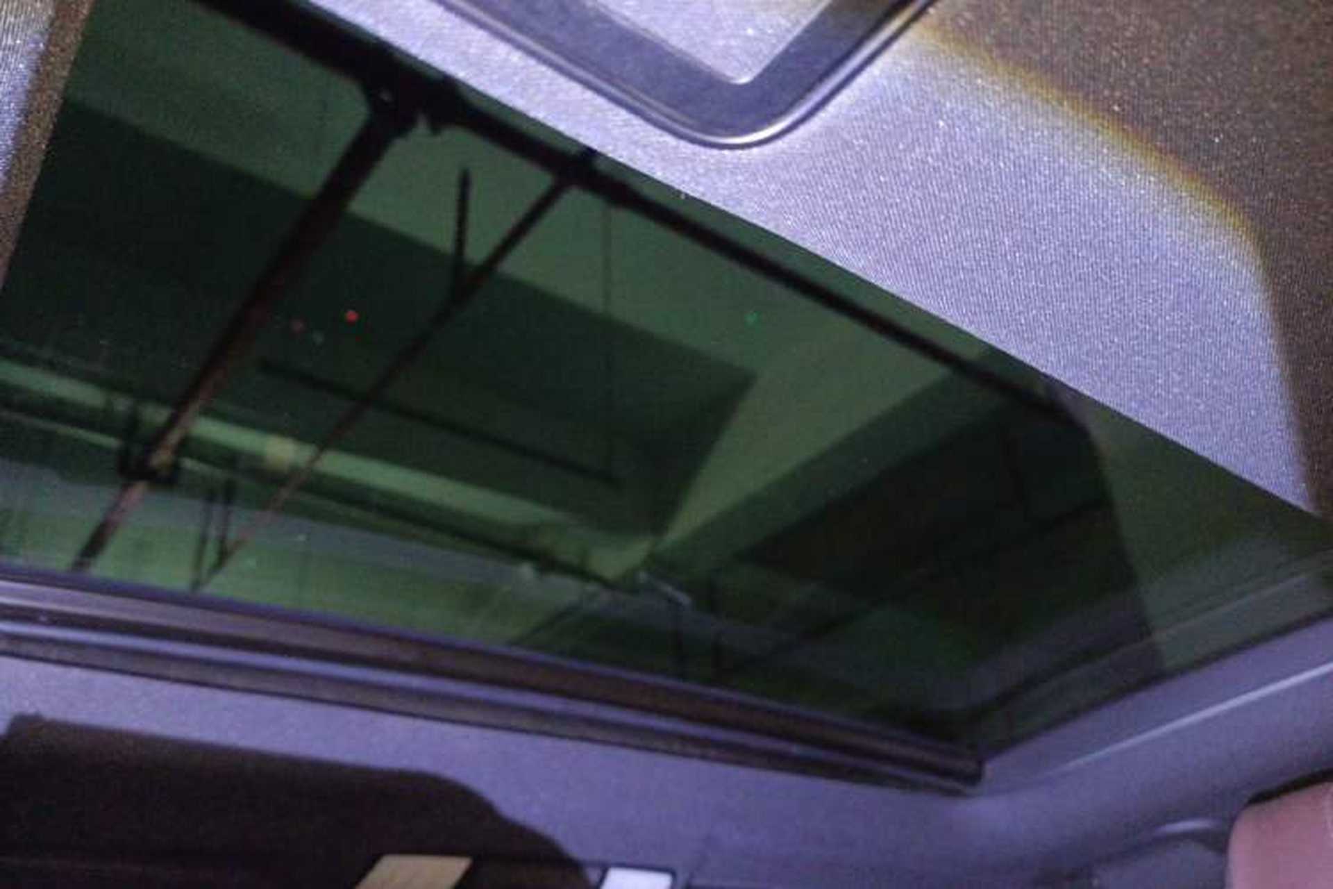 Used Mercedes-Benz E-Class 2015 E 320 L 4MATIC Headliner