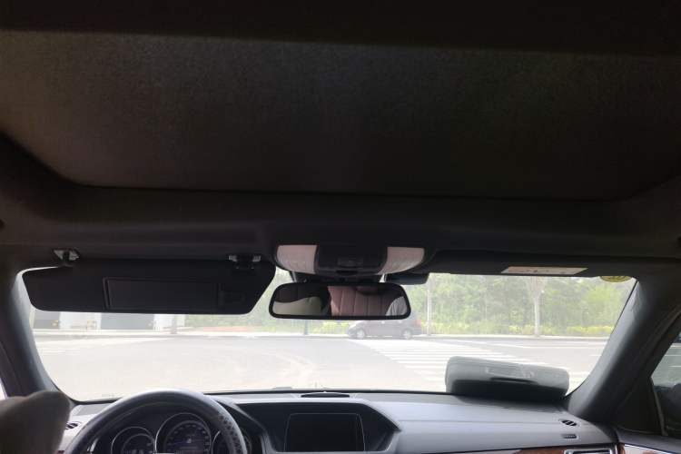 Used Mercedes-Benz E-Class 2015 E 320 L Headliner