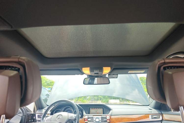 Used Mercedes-Benz E-Class 2015 E 320 L Headliner