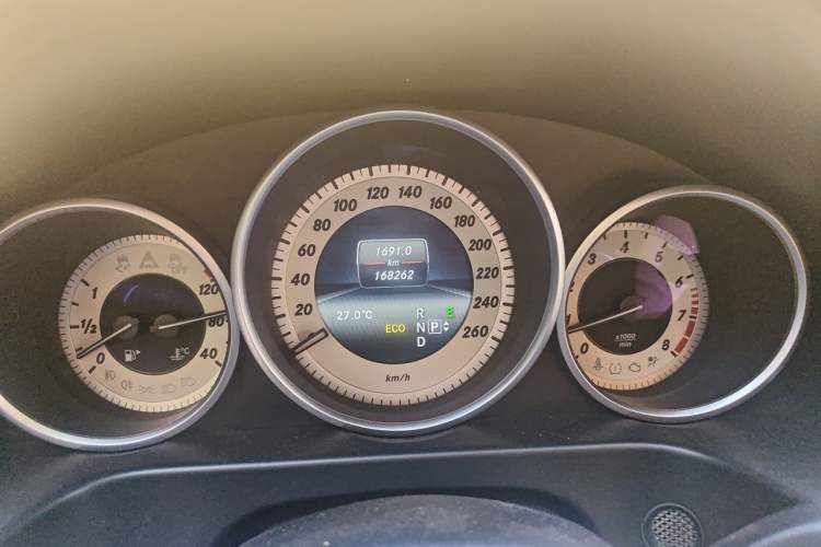 Used Mercedes-Benz E-Class 2015 Revised E 260 L Instrument Cluster
