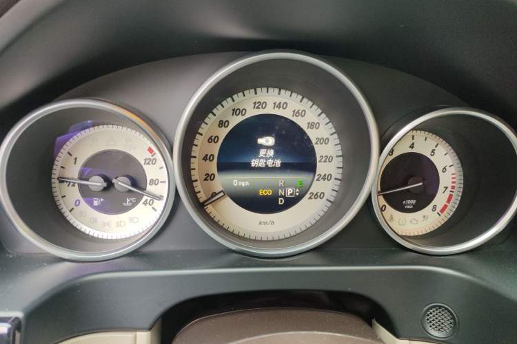 Used Mercedes-Benz E-Class 2015 E 260 L Sport Luxury Model Instrument Cluster