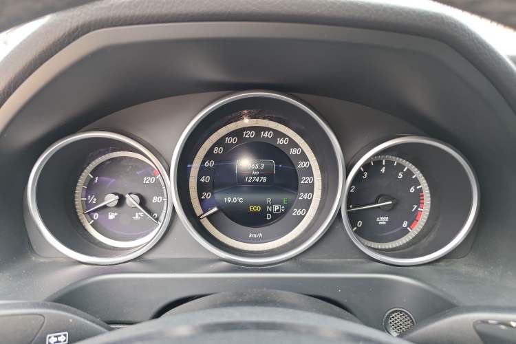 Used Mercedes-Benz E-Class 2015 E 200 L Instrument Cluster