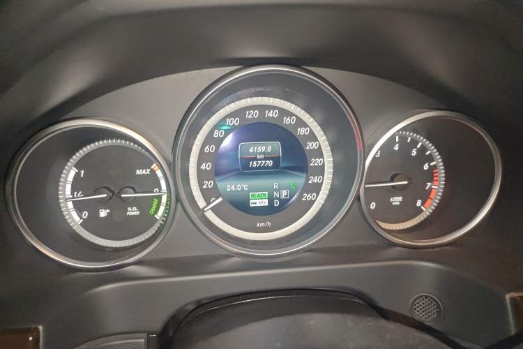 Used Mercedes-Benz E-Class 2015 E 400 L Hybrid Instrument Cluster