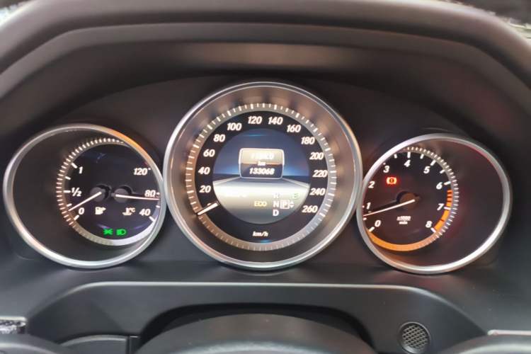 Used Mercedes-Benz E-Class 2015 E 320 L Instrument Cluster
